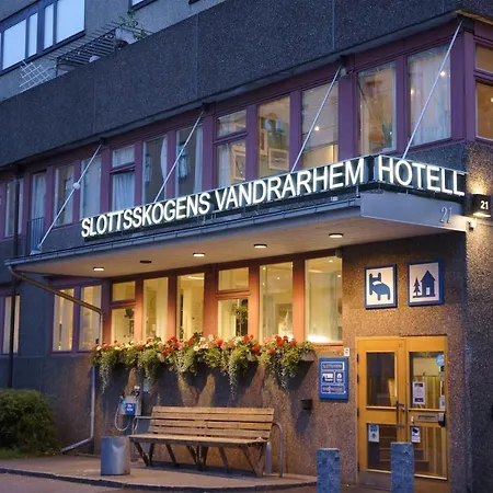 Slottsskogens Hostel-3